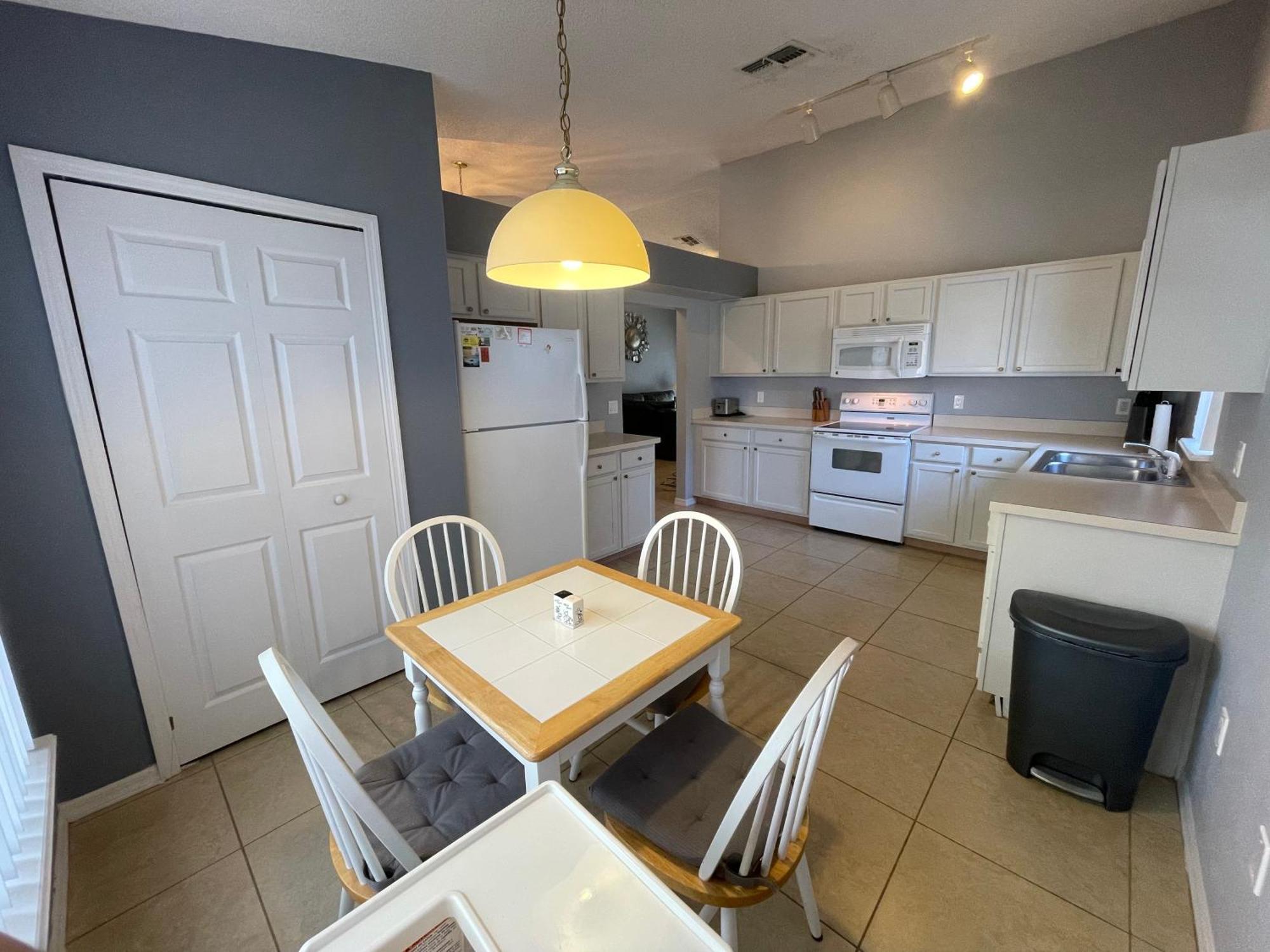 3 Bedroom Villa With Poolside Cinema And Games Room Close To Theme Parks Sleeps 6 Plus 2 Orlando Exteriér fotografie